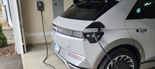 Power Up Your Ride: A Homeowner's Guide to EV Charger Installation in the Midwest